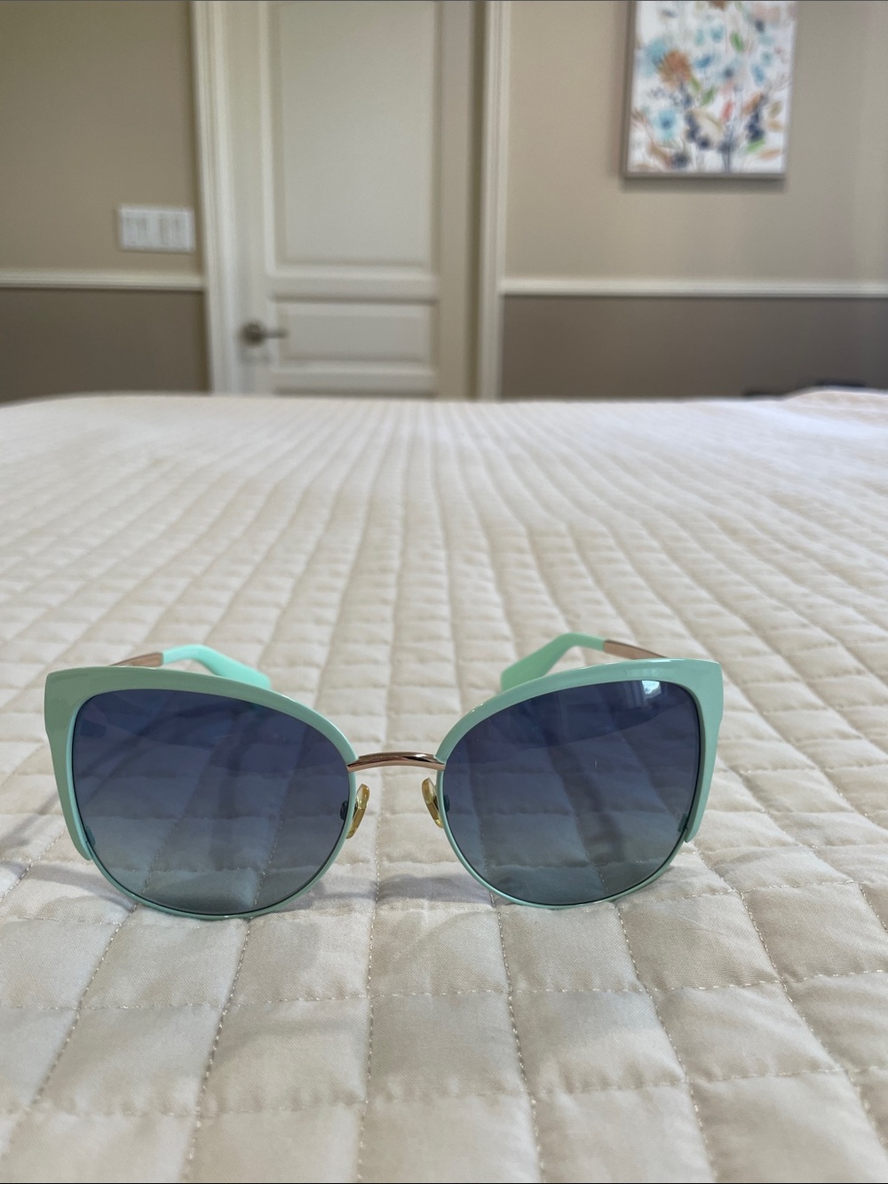 kate spade Mint Green Cat-Eye Sunglasses with Blue Gradient Lenses